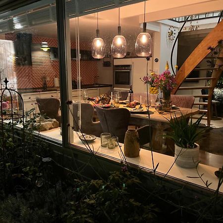 "Zonnekind" Atmospheric Holiday Home In Noordwijkerhout Near The Beach Екстер'єр фото